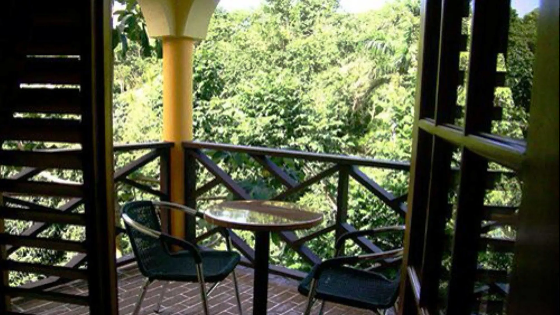 Ξενοδοχείο Bay View Eco Resort & Spa Πορτ Αντόνιο
