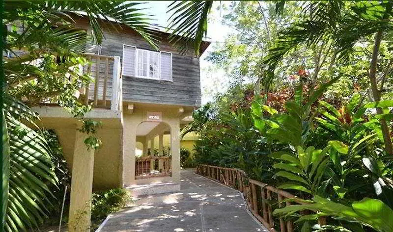Bay View Eco Resort & Spa Port Antonio 3*,